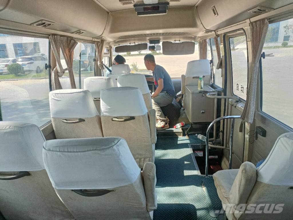 Toyota Coaster Bus Mikroautobusai