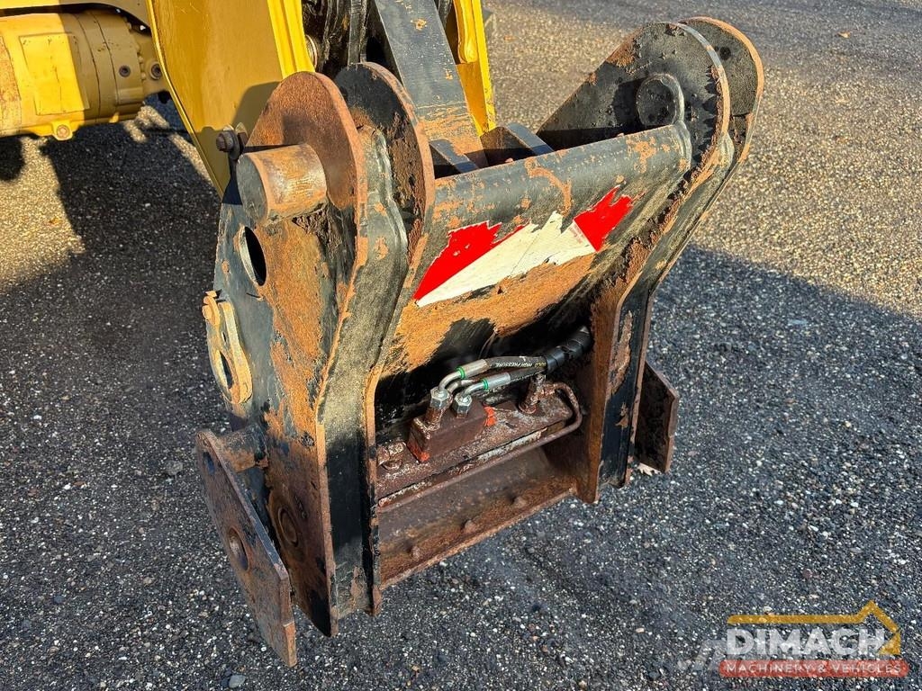 CAT TH330B boom not functioning - 4x4 - CE - 7.2m tele Telescopic handlers