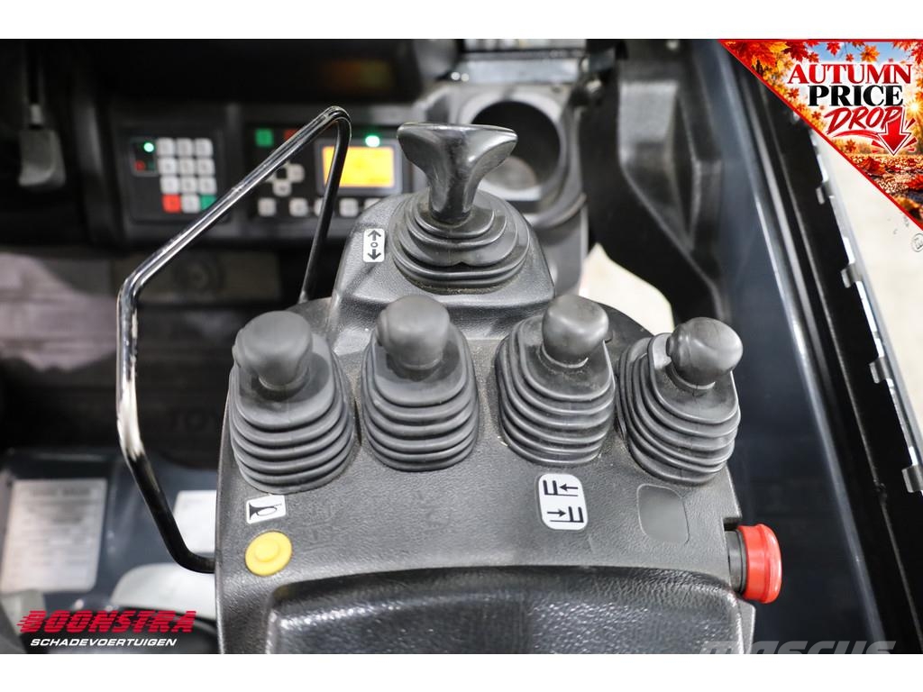 Toyota 8FBE20T Triplex Sideshift Spreader Full-Light-pack Електронавантажувачі