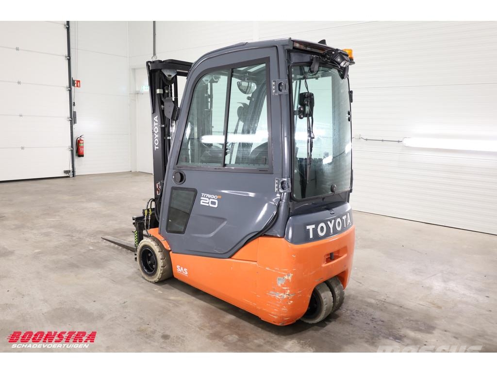 Toyota 8FBE20T Triplex Sideshift Spreader Full-Light-pack Elektriniai šakiniai krautuvai