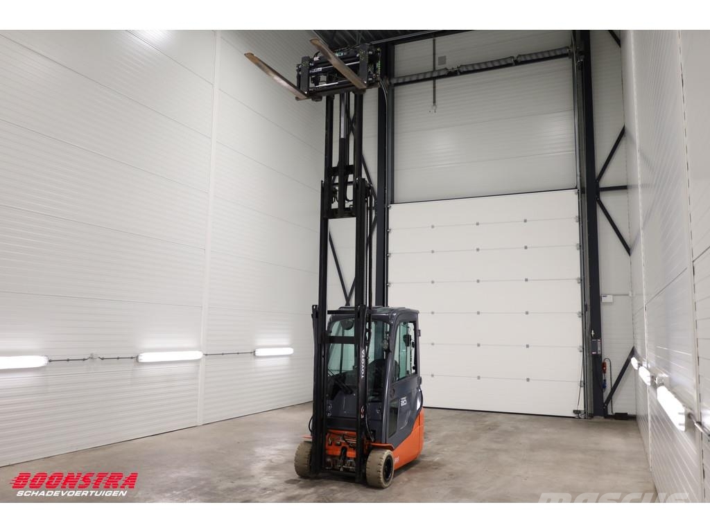 Toyota 8FBE20T Triplex Sideshift Spreader Full-Light-pack Elektriniai šakiniai krautuvai