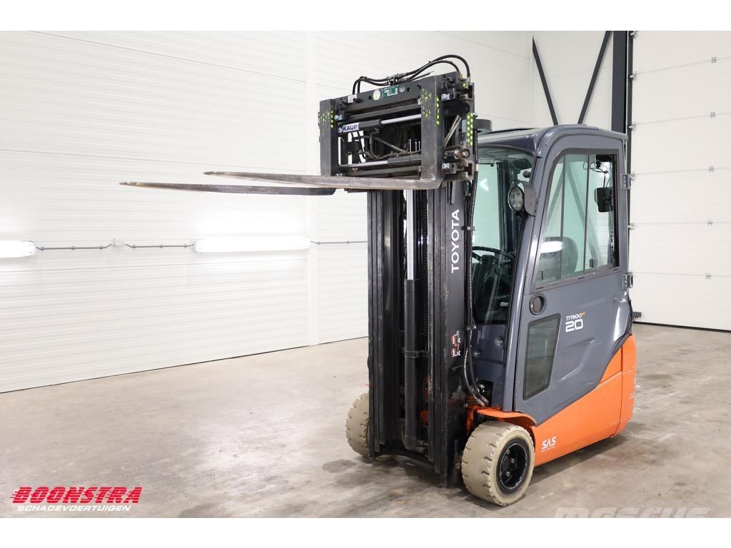 Toyota 8FBE20T Triplex Sideshift Spreader Full-Light-pack Elektriniai šakiniai krautuvai