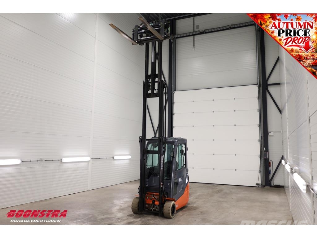 Toyota 8FBE20T Triplex Sideshift Spreader Full-Light-pack Електронавантажувачі