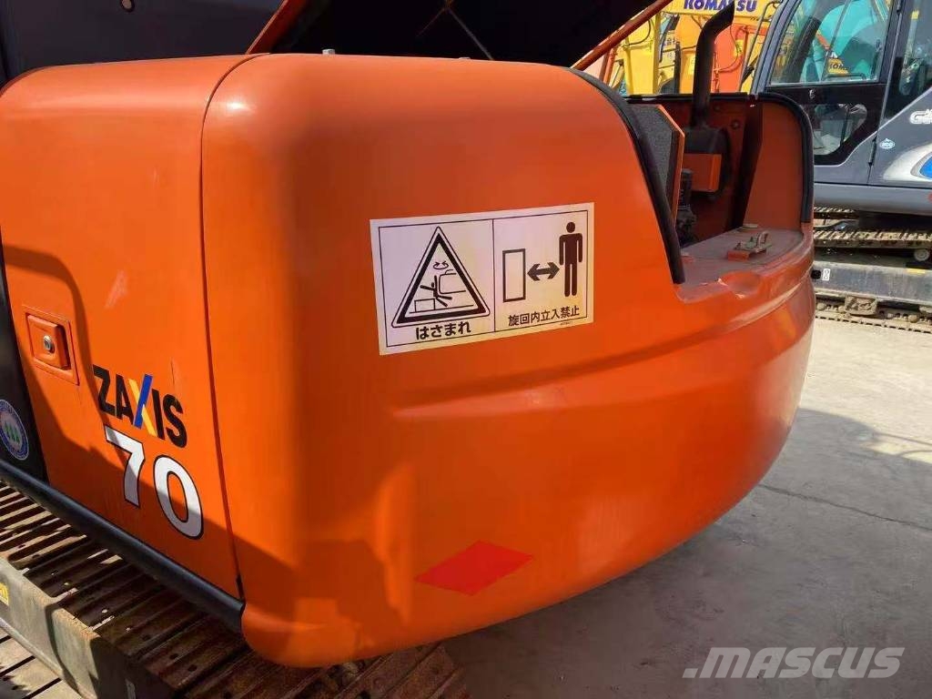 Hitachi ZX 70 Midi bageri 7t – 12t