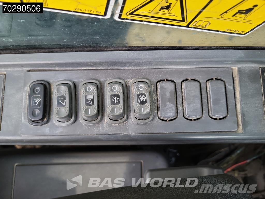 CAT 390 D L Crawler excavators