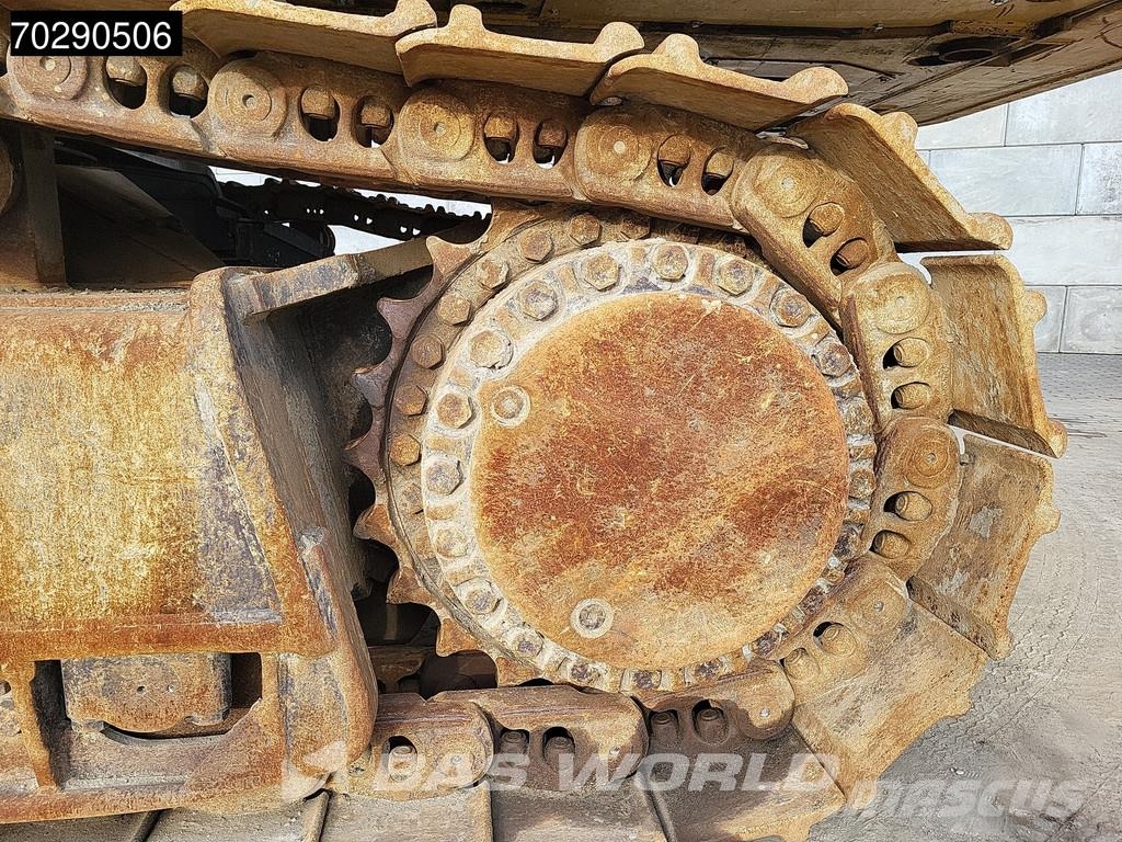 CAT 390 D L Crawler excavators