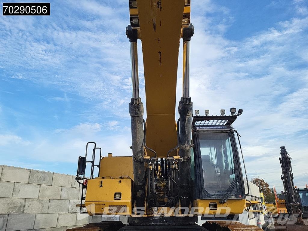 CAT 390 D L Crawler excavators