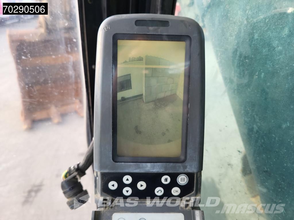 CAT 390 D L Crawler excavators