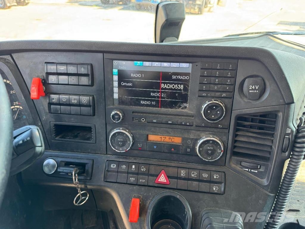 Mercedes-Benz Arocs 3351 6X4 EURO 6 Camiones tractor