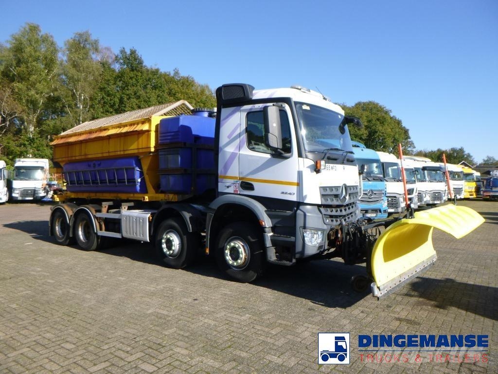 MB Trac Arocs 3240 8x4 RHD Schmidt snow plough / gritter Ratraki śniegowe