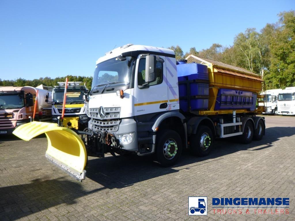 MB Trac Arocs 3240 8x4 RHD Schmidt snow plough / gritter Ratraki śniegowe