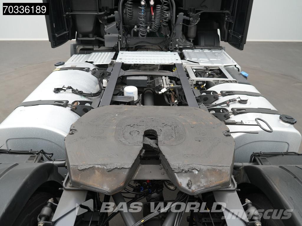 Volvo FH 460 4X2 VEB+ VDS 2xTanks ACC Navi I-ParkCool Седельные тягачи