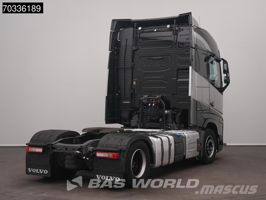 Volvo FH 460 4X2 VEB+ VDS 2xTanks ACC Navi I-ParkCool Седельные тягачи