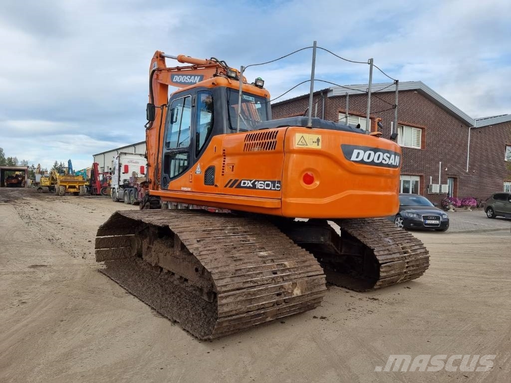 Doosan DX 160 LC Bog Master Excavadoras sobre orugas