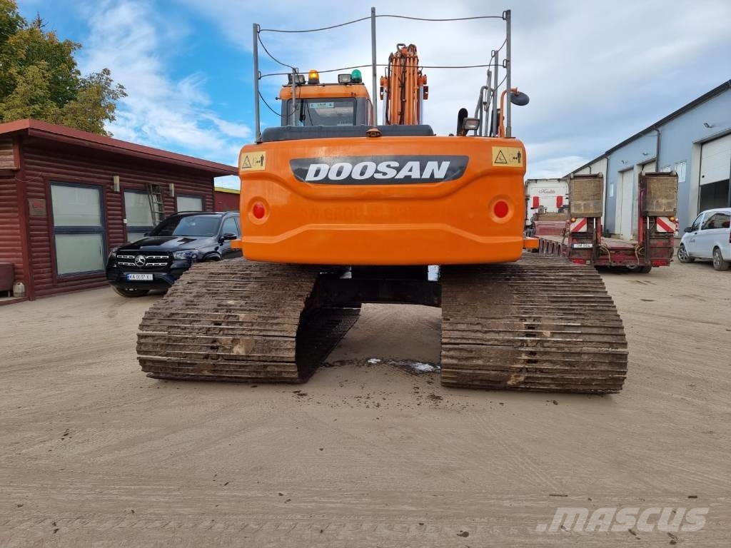 Doosan DX 160 LC Bog Master Excavadoras sobre orugas