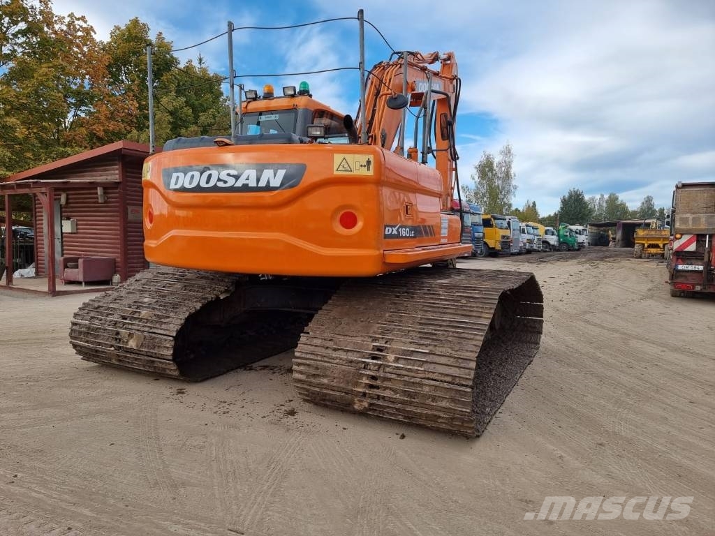 Doosan DX 160 LC Bog Master Excavadoras sobre orugas