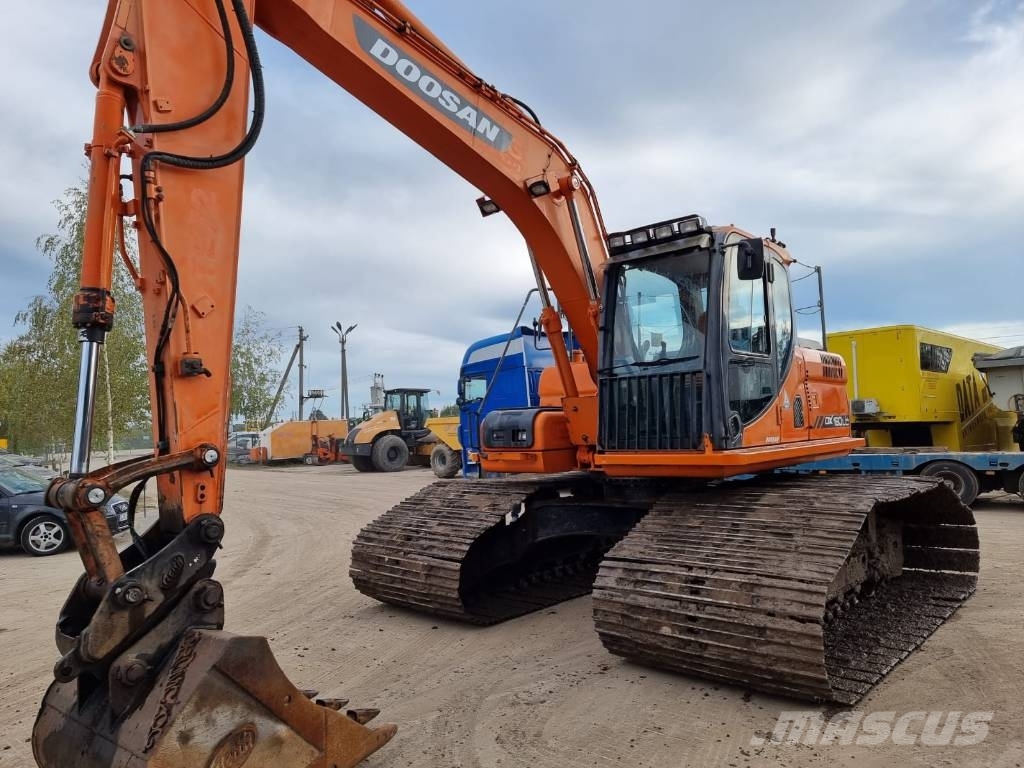 Doosan DX 160 LC Bog Master Excavadoras sobre orugas