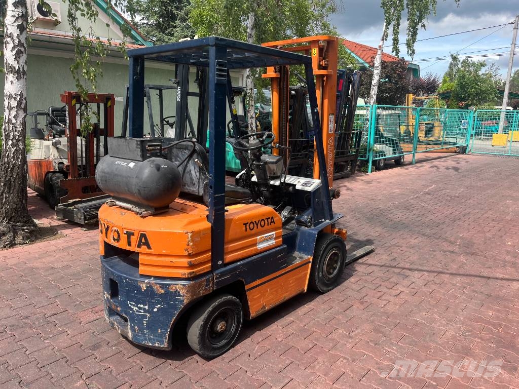 Toyota 5 FGF 15 /42/ V-4073 OB LPG (dujiniai) krautuvai