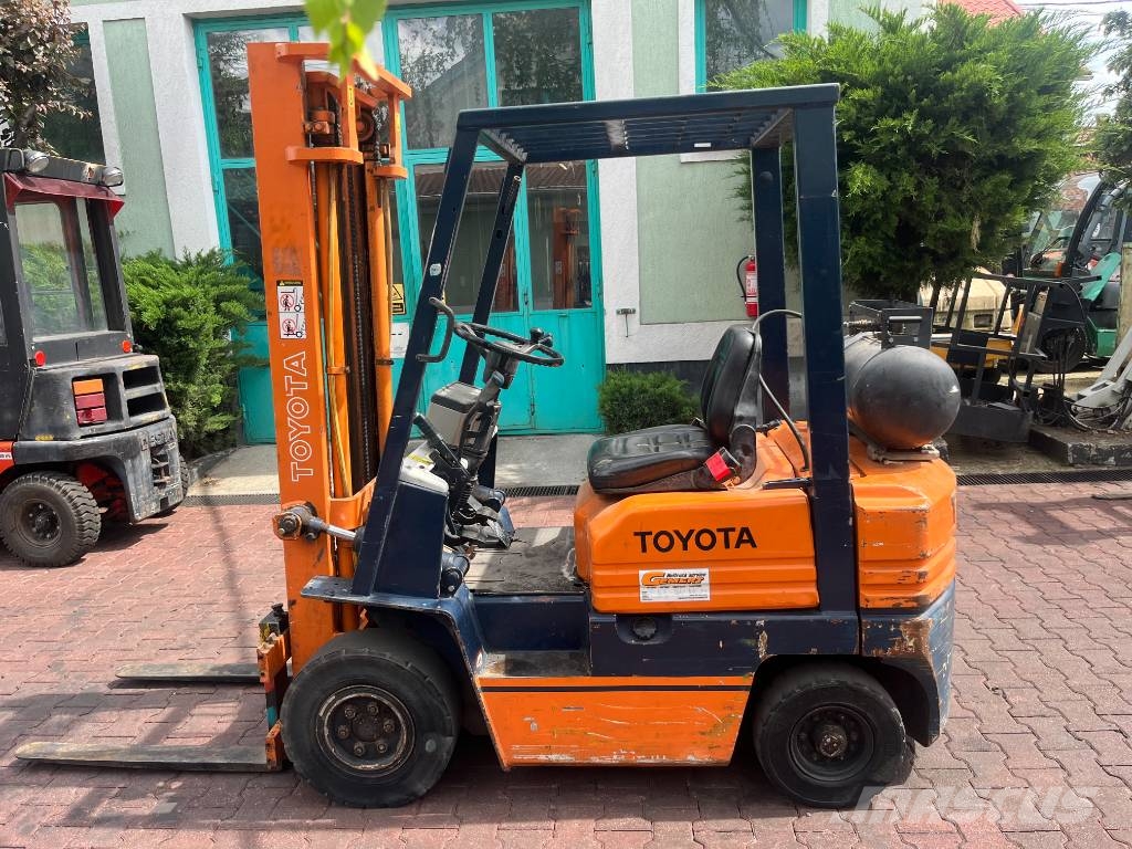 Toyota 5 FGF 15 /42/ V-4073 OB LPG (dujiniai) krautuvai