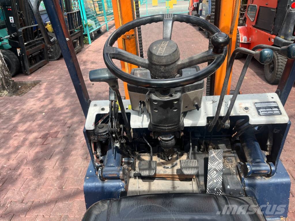 Toyota 5 FGF 15 /42/ V-4073 OB LPG (dujiniai) krautuvai