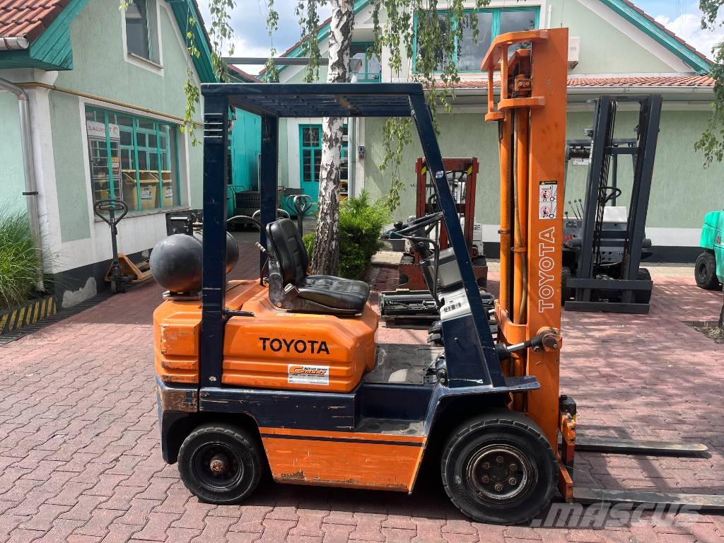 Toyota 5 FGF 15 /42/ V-4073 OB LPG (dujiniai) krautuvai