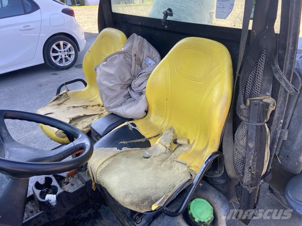 John Deere GATOR 855D Quad