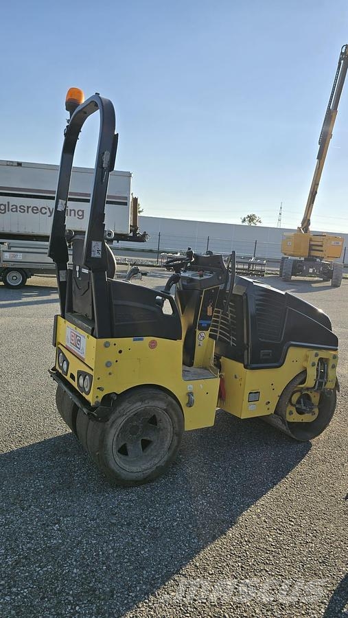 Bomag BW 90 AC-5 Kombi-Vibrationswalze Valjci