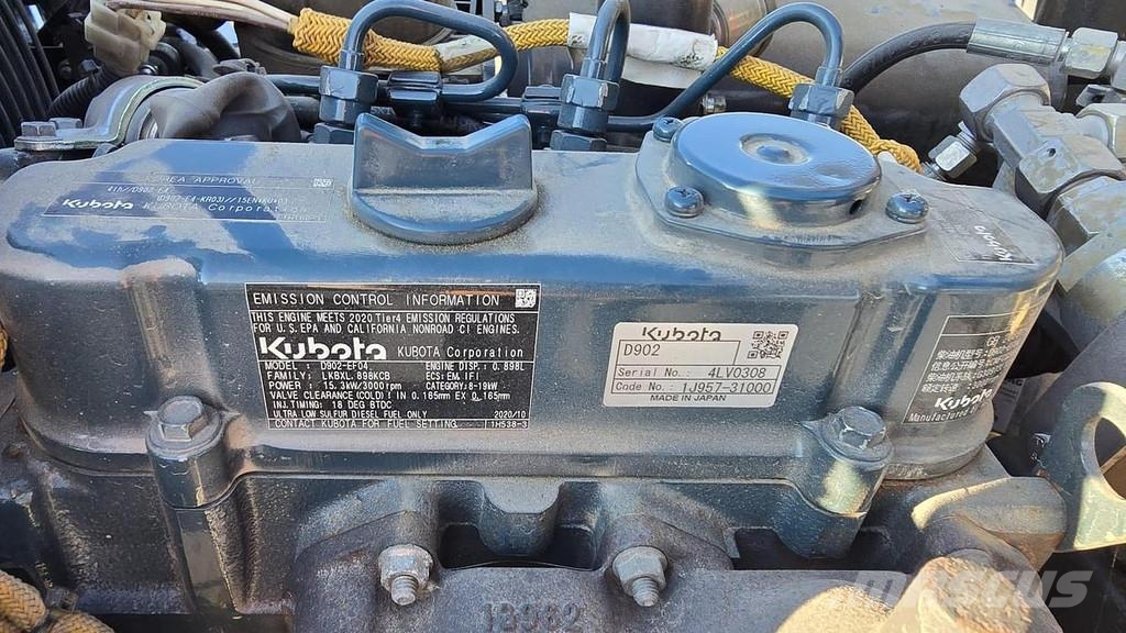 Bomag BW 90 AC-5 Kombi-Vibrationswalze Valjci