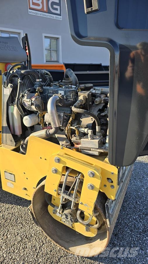 Bomag BW 90 AC-5 Kombi-Vibrationswalze Valjci
