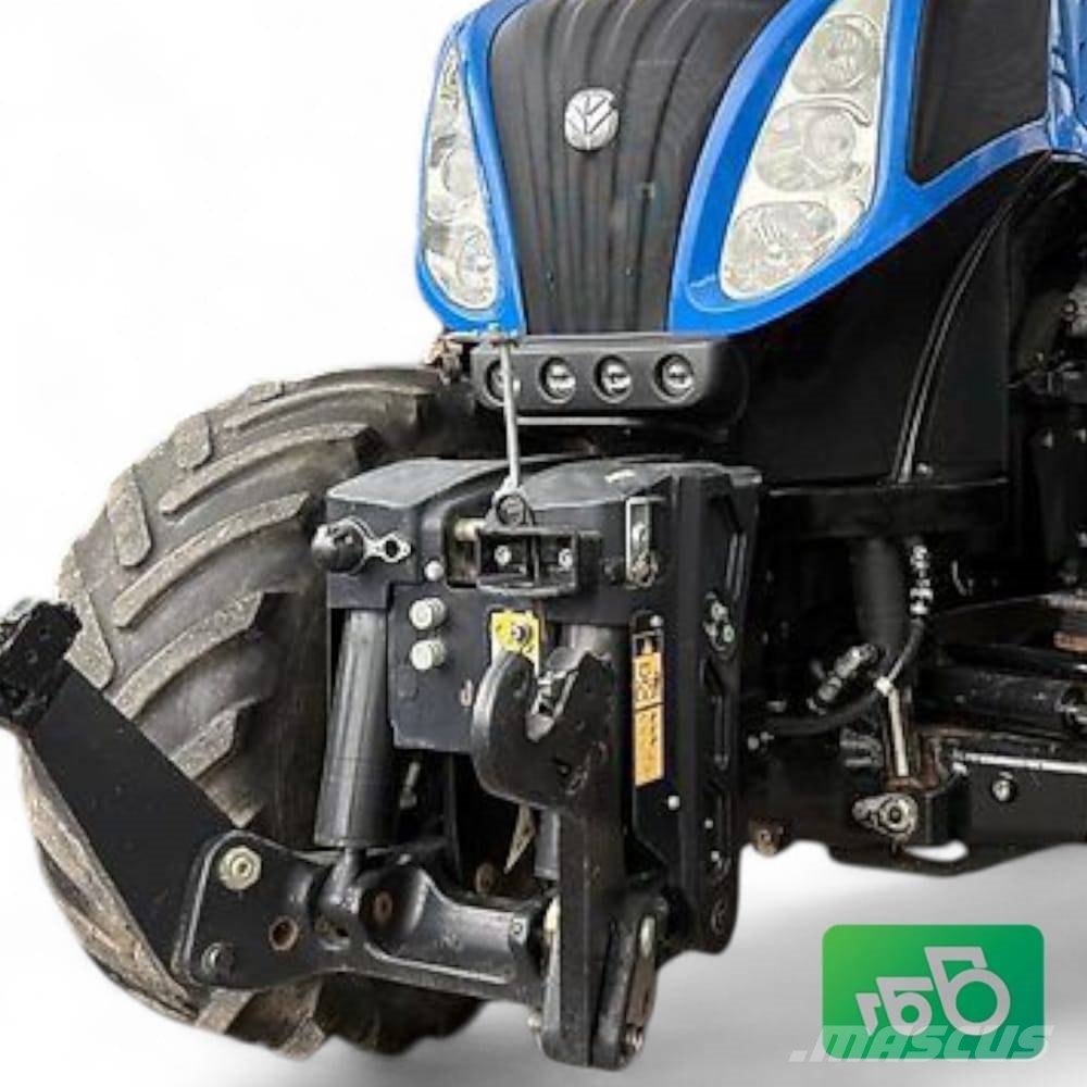 New Holland T8. 360  2013r  parts Trattori