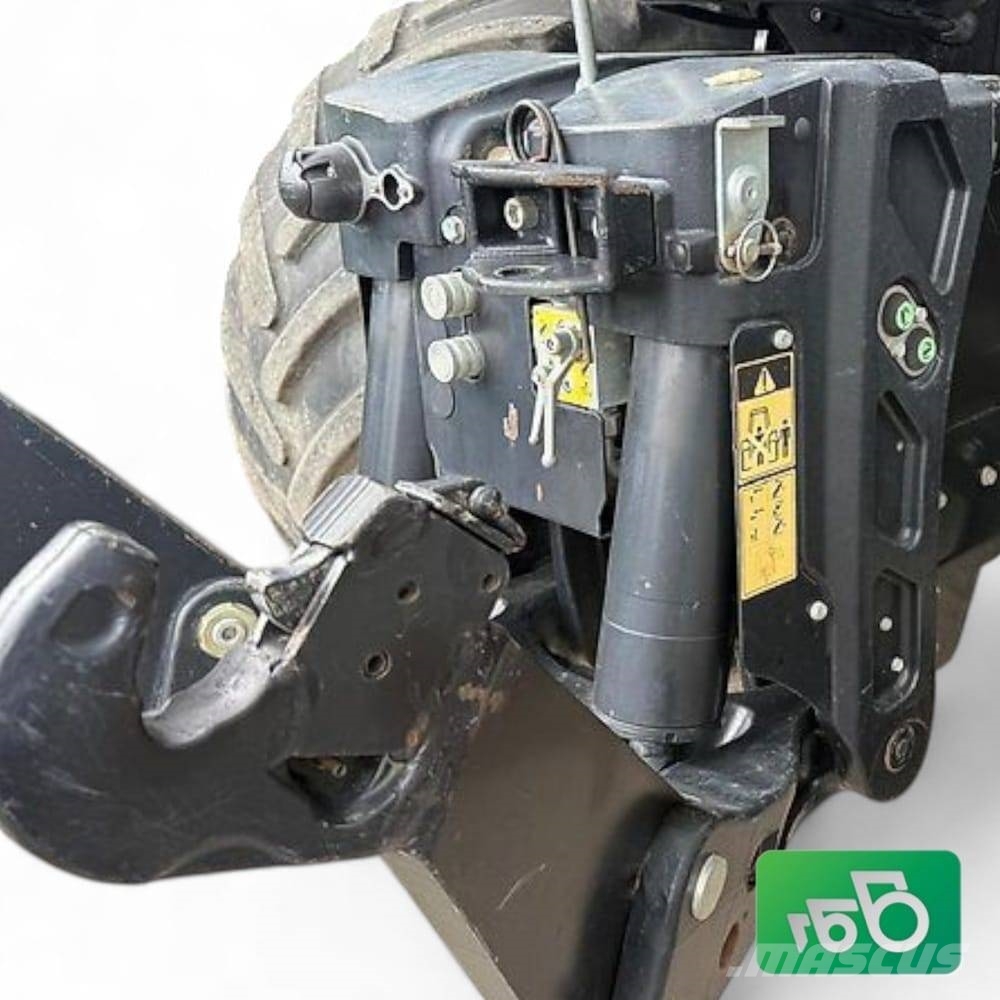 New Holland T8. 360  2013r  parts Trattori