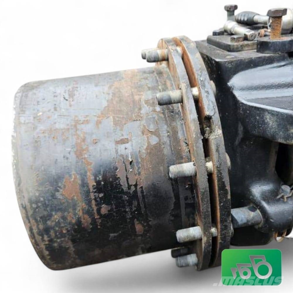 New Holland T8. 360  2013r  parts Trattori