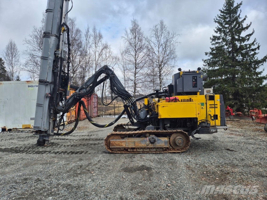 Atlas Copco Flexiroc T30R Perforadora de superficie