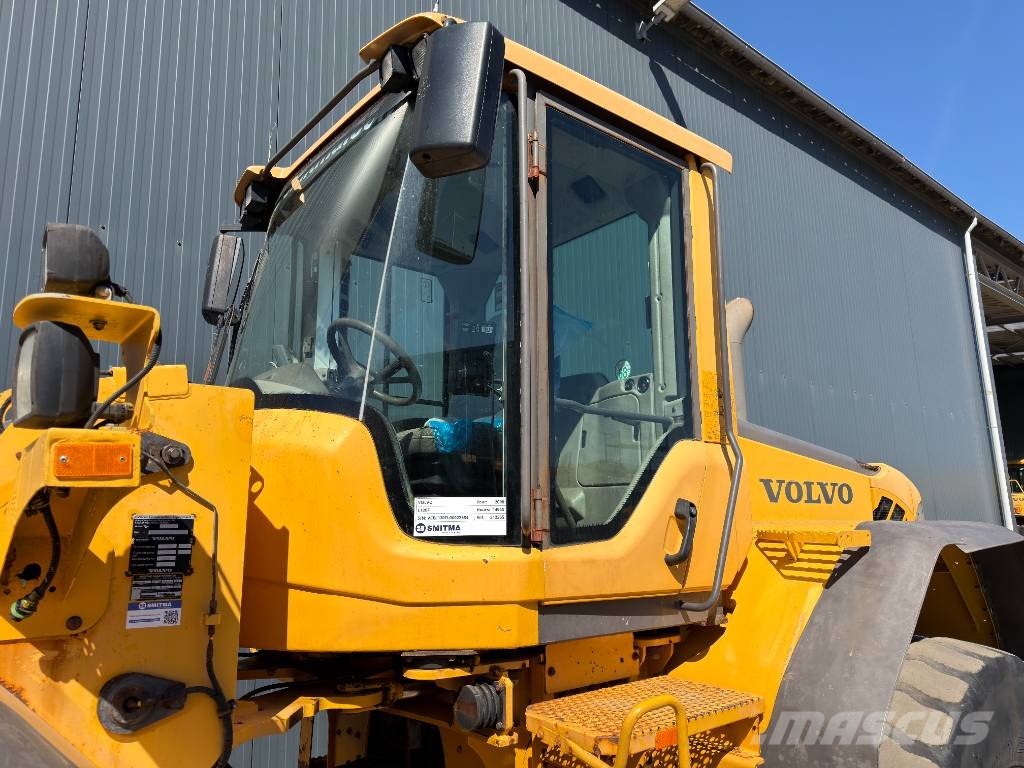 Volvo L120F Pyöräkuormaajat