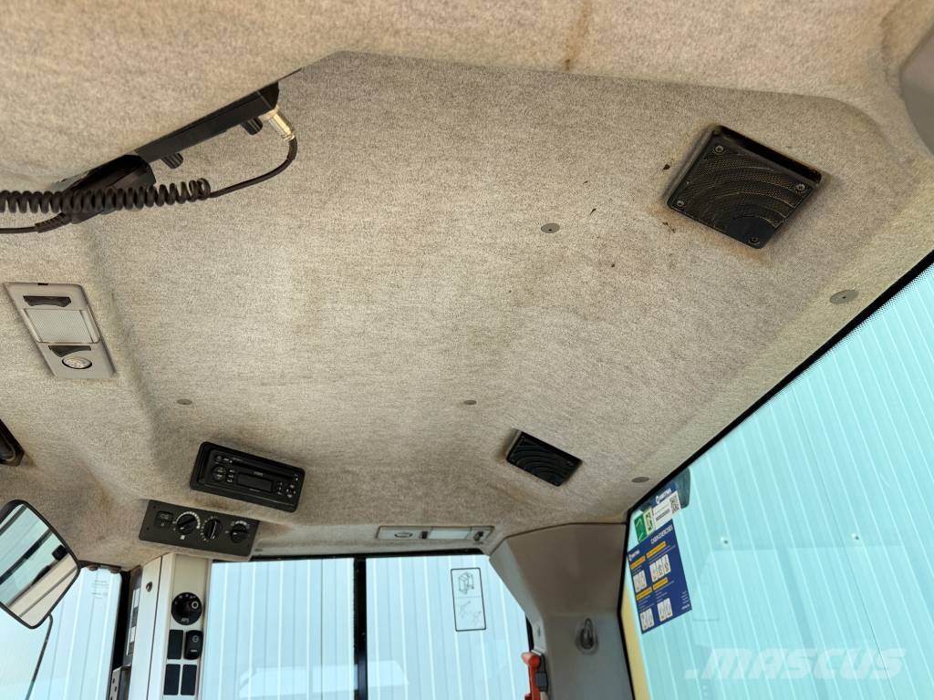 Volvo L120F Pyöräkuormaajat