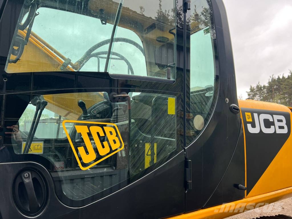 JCB 220 Rupsgraafmachines
