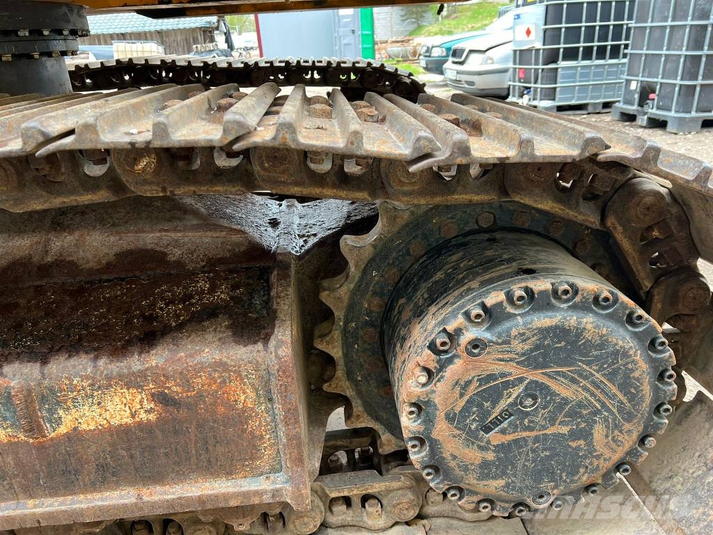 JCB 220 Rupsgraafmachines