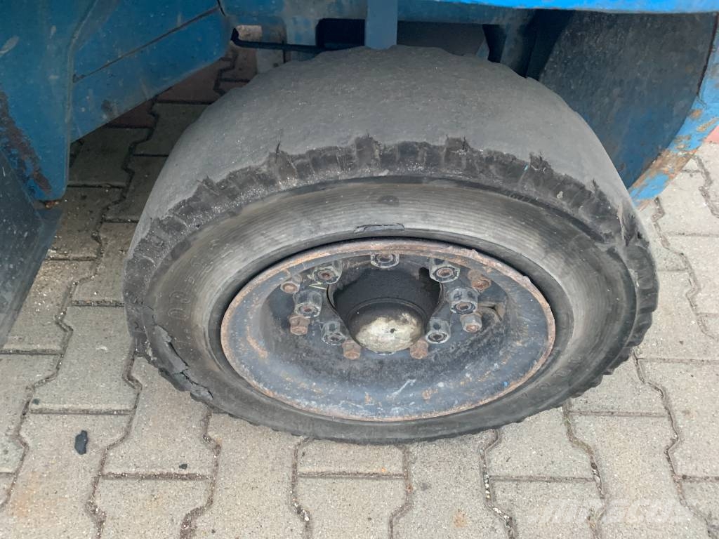Toyota 6 FDF 40 /02/ V-2358 OB Camiones diesel