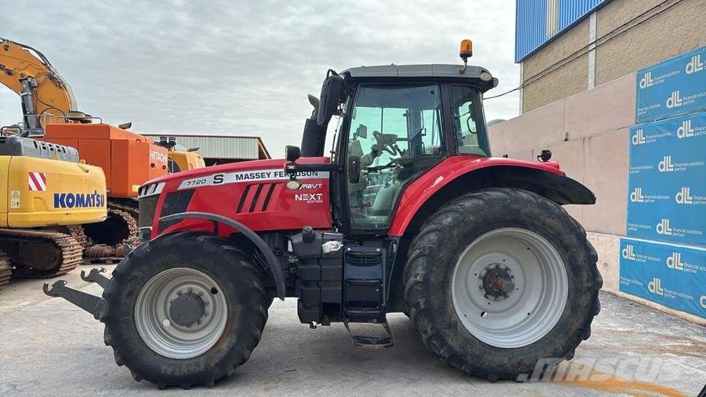 Massey Ferguson 7720S Tractores