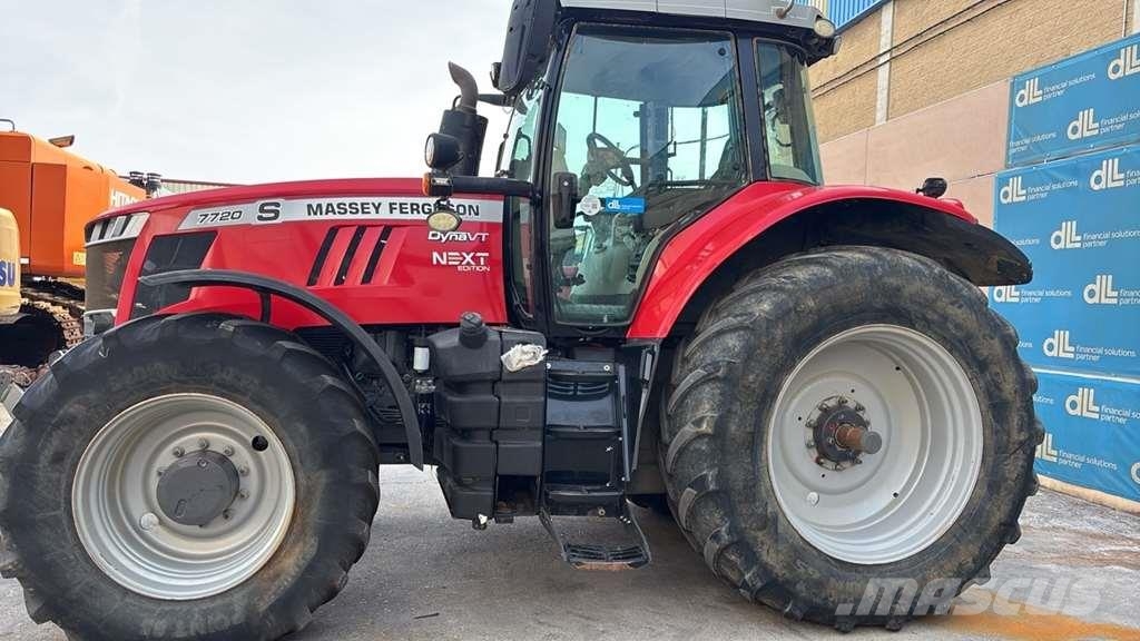 Massey Ferguson 7720S Tractores