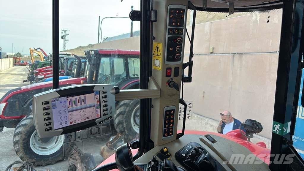Massey Ferguson 7720S Tractors
