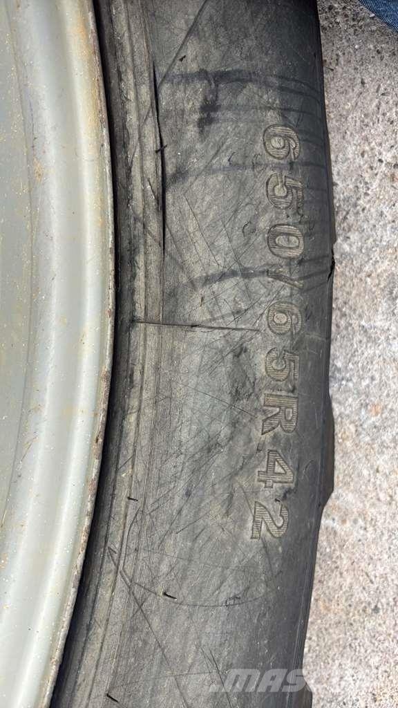Massey Ferguson 7720S Tractores