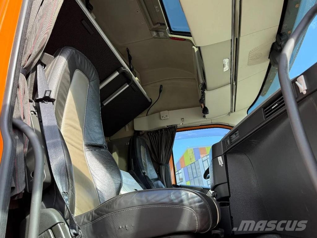 Volvo FH 4 540, 8X4, 703656 KM Τράκτορες