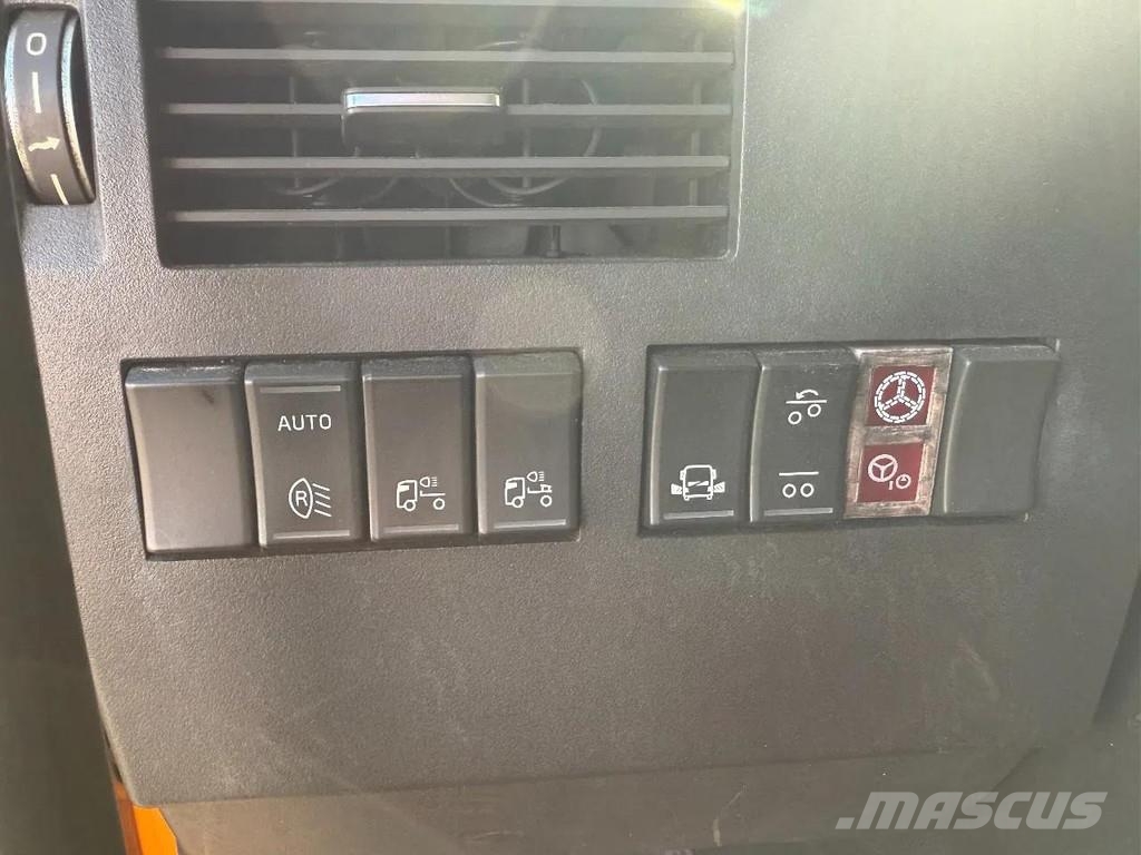 Volvo FH 4 540, 8X4, 703656 KM Τράκτορες
