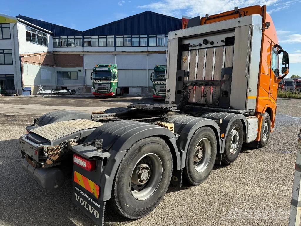 Volvo FH 4 540, 8X4, 703656 KM Τράκτορες