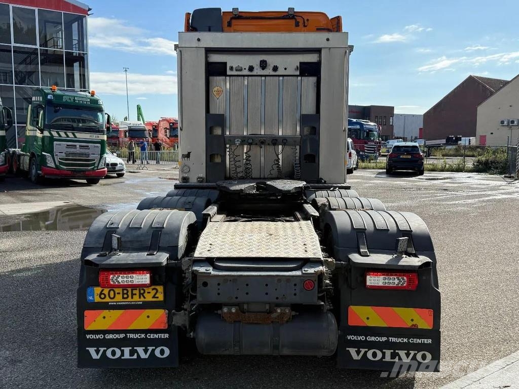 Volvo FH 4 540, 8X4, 703656 KM Τράκτορες