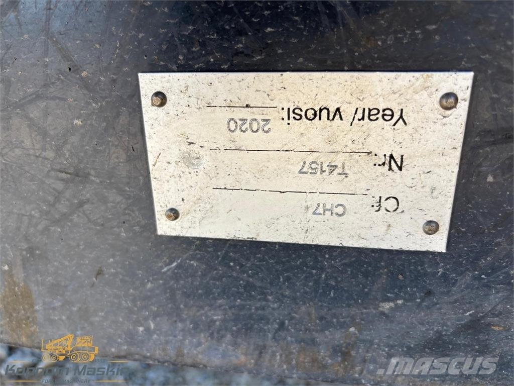 John Deere CH710 Used/Beg Harvesterinosturit
