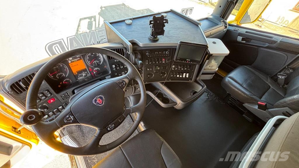 Scania R520 V8 8X4 EURO 6 + TIPPER Camion benne