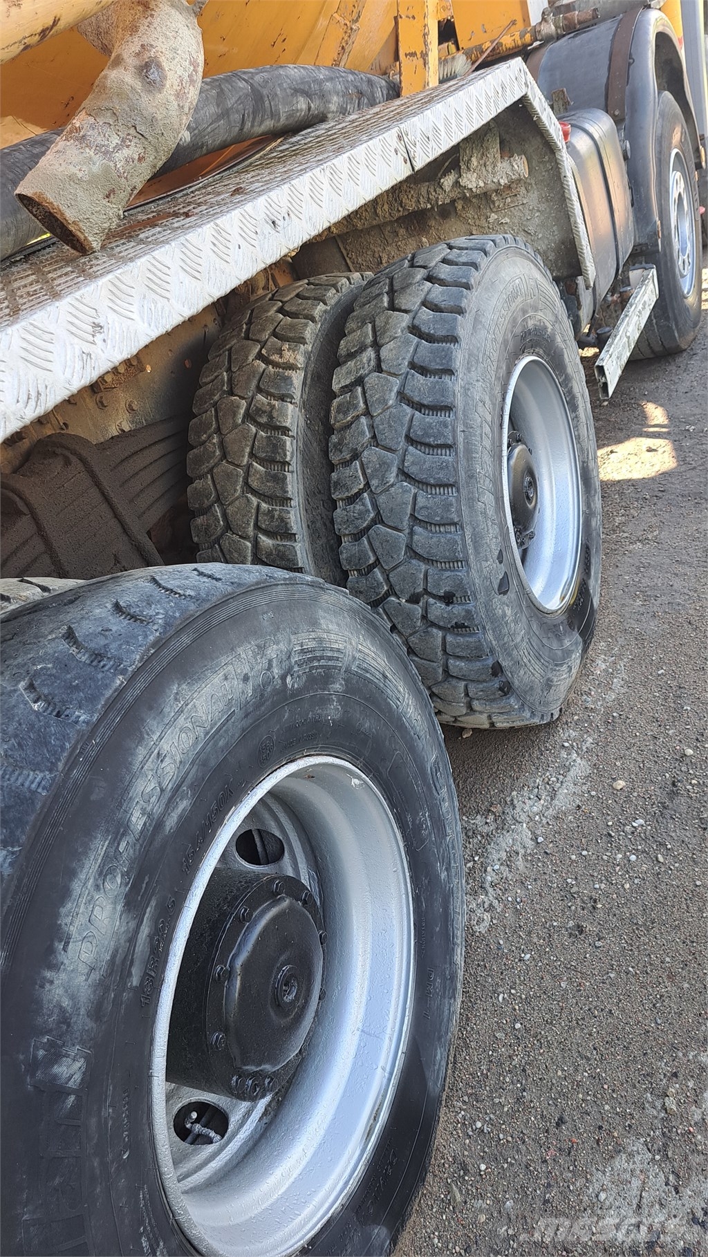 Mercedes-Benz Actros 4146 Camiones hormigonera