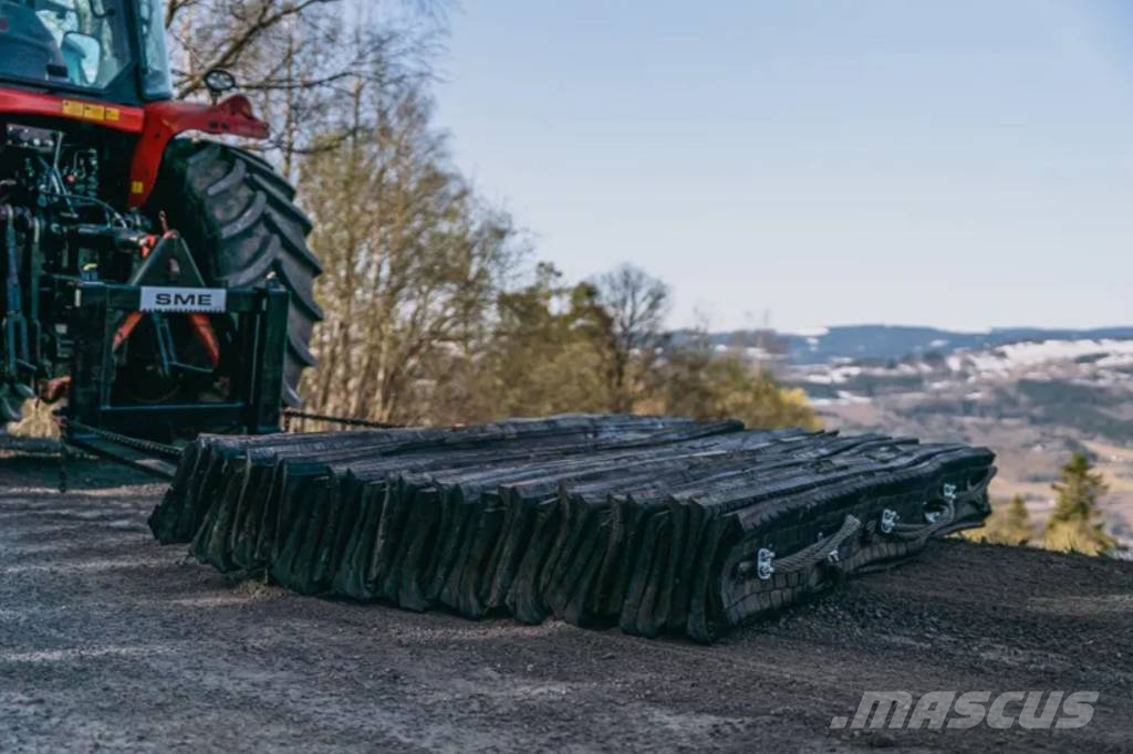 SME VÄGSLADD XTREME 2M-2,8M MED GAFFELSET Niveladoras de arraste